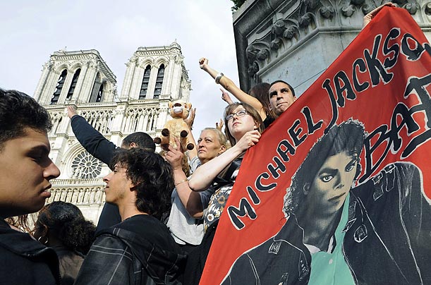 mourning_jackson_paris mourning_jackson_paris