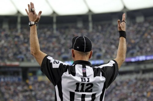 NFL-Referees-Back_s640x4271