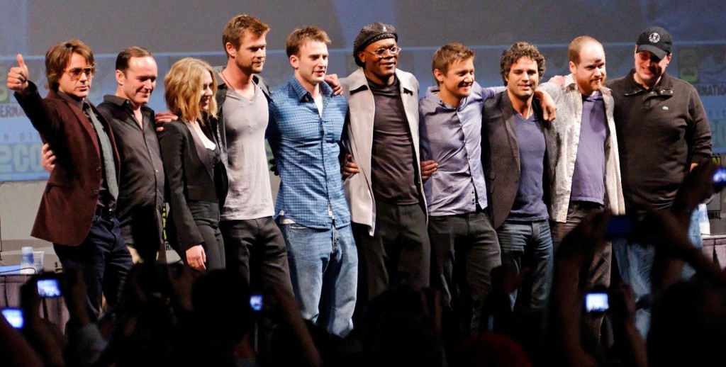 The_Avengers_Cast_2010_Comic-Con_cropped-1024x518